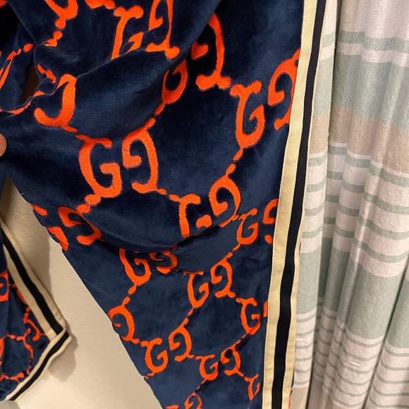 GUCCI COTTON VELVET PANTS LIMITED EDITION RETAILS $2000+ - Picture 9 of 10